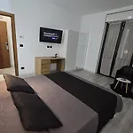 Hotel Cristallo 3*