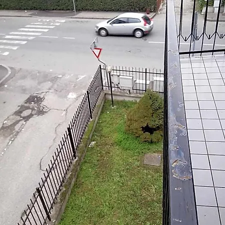 Cristallo Отель Новара