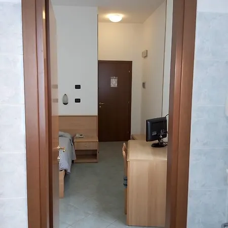 Cristallo Hotel 3*