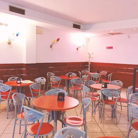 Cristallo ホテル ノヴァーラ