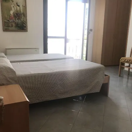 Cristallo Hotel 3*