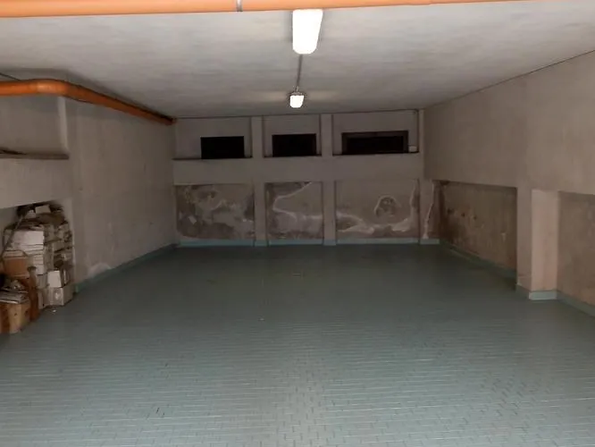 Отель Cristallo Новара